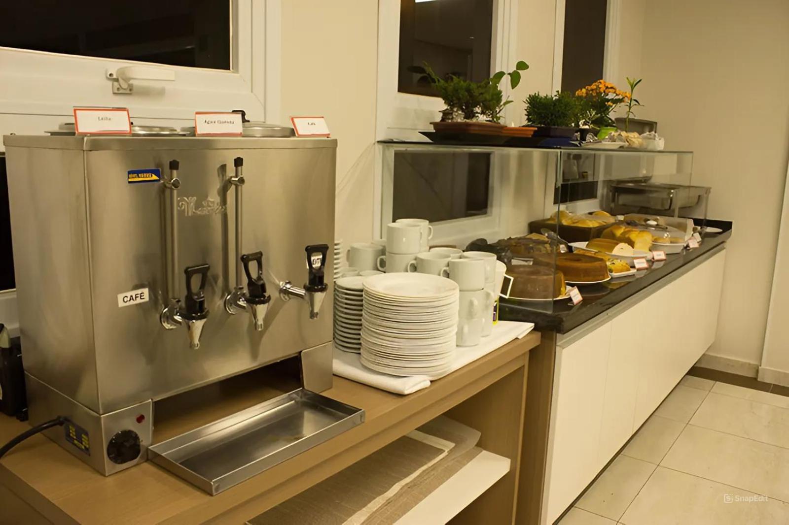 Hotel Toyo Inn Boituva Kültér fotó