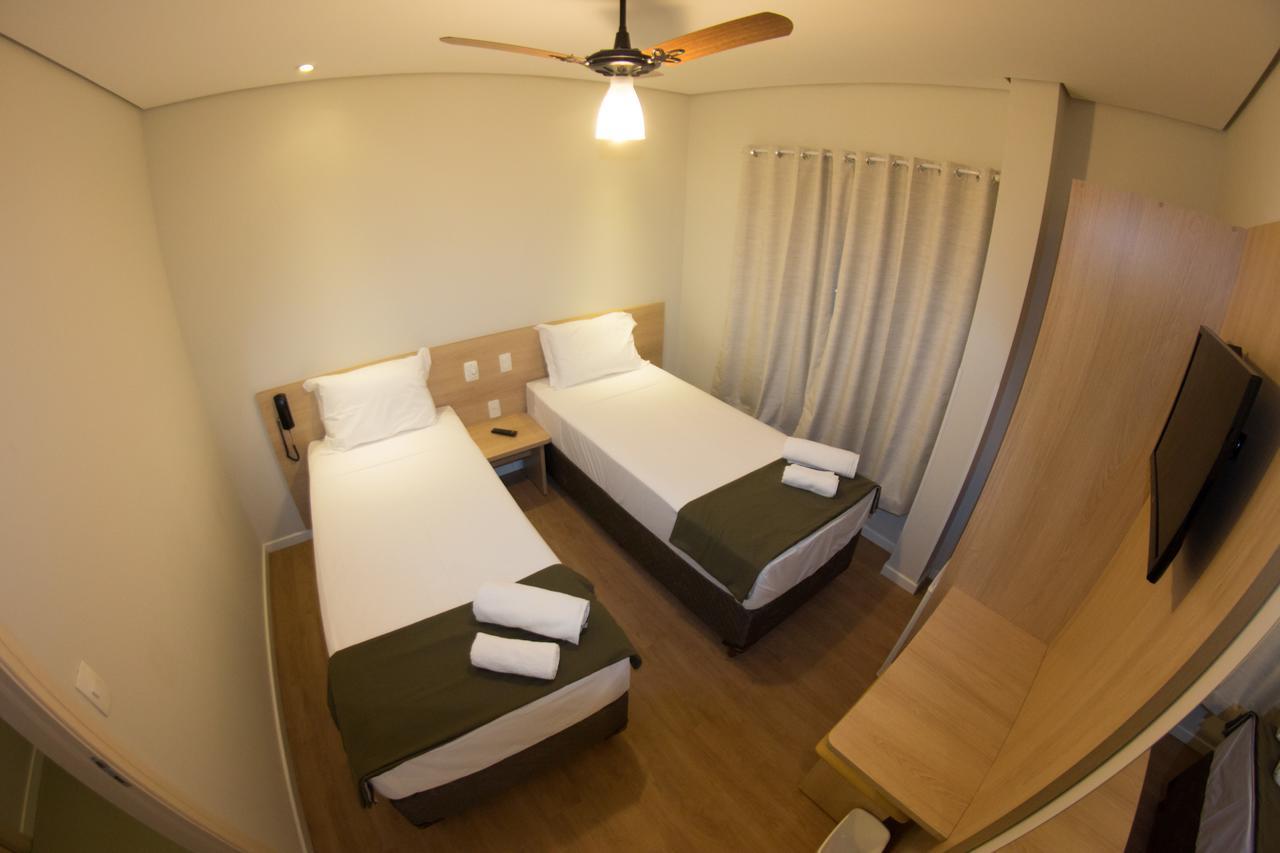 Hotel Toyo Inn Boituva Kültér fotó